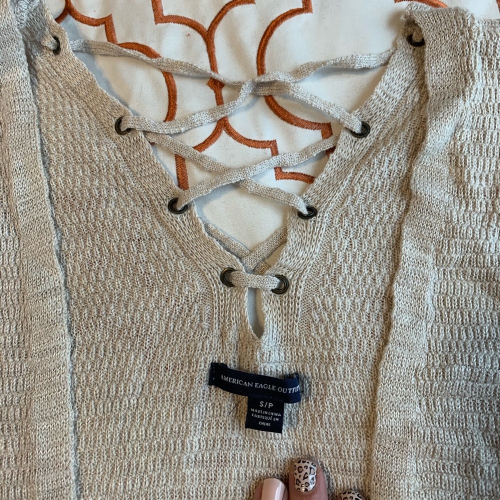 American Eagle sweater